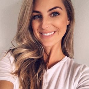 Meet your Posher, Courtney